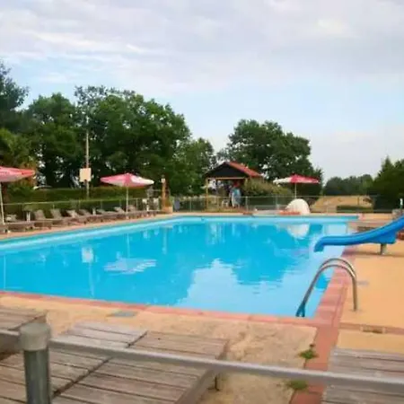 Camping 3 Etoiles - Piscine - Eebbgh *