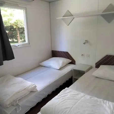 3 Etoiles - Piscine - Eebbgh Devillac