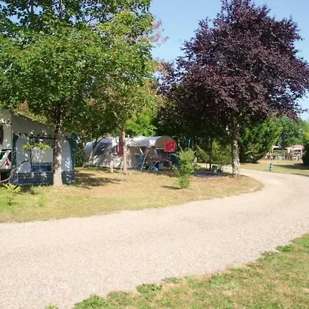 Camping 3 Etoiles - Piscine - Eebbgh
