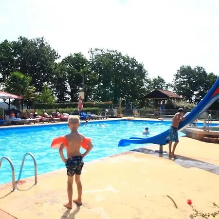 3 Etoiles - Piscine - Eebbgh Devillac