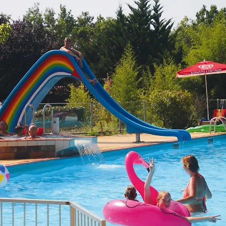 3 Etoiles - Piscine - Eebbgh